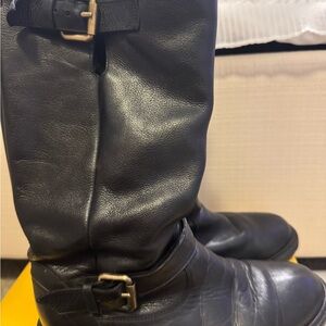 Fendi Black Leather Boots with Decorative Buckles